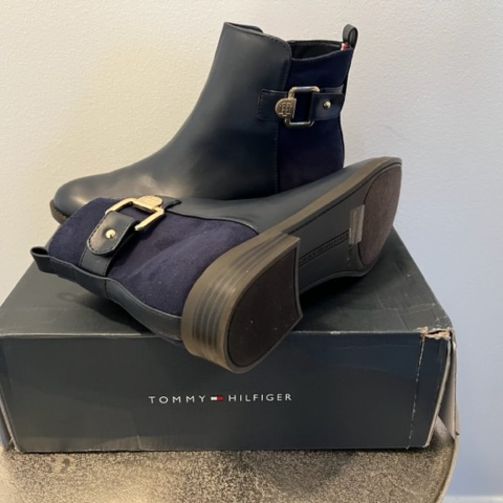 Tommy Hilfiger Inella Angle Bootie (Blue)